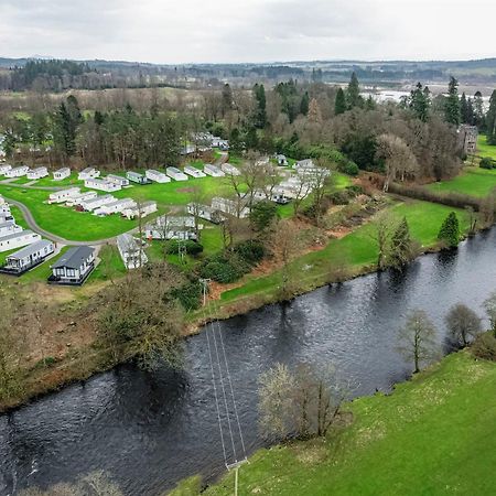 Callander Woods Holiday Park ภายนอก รูปภาพ